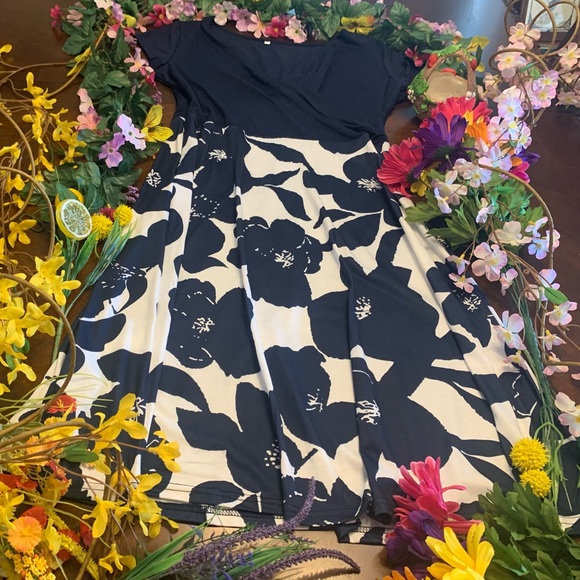 Flower Power - Picture 2 of 5